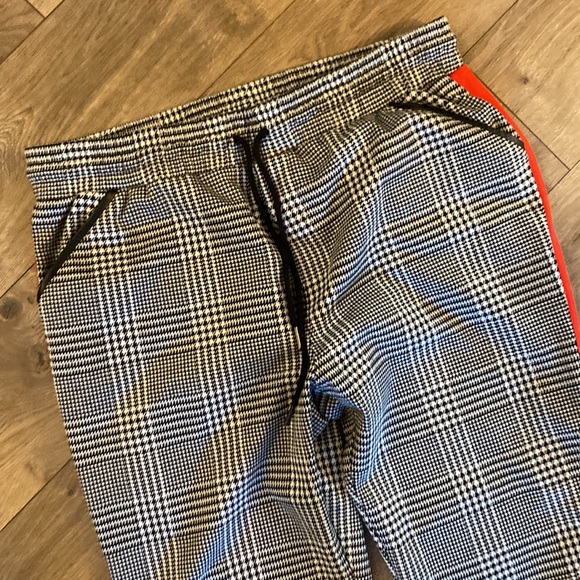 David Lerner x Evereve Slim Track Jogger with Trim Size XL Plaid Red Stripe L3 - Picture 8 of 9